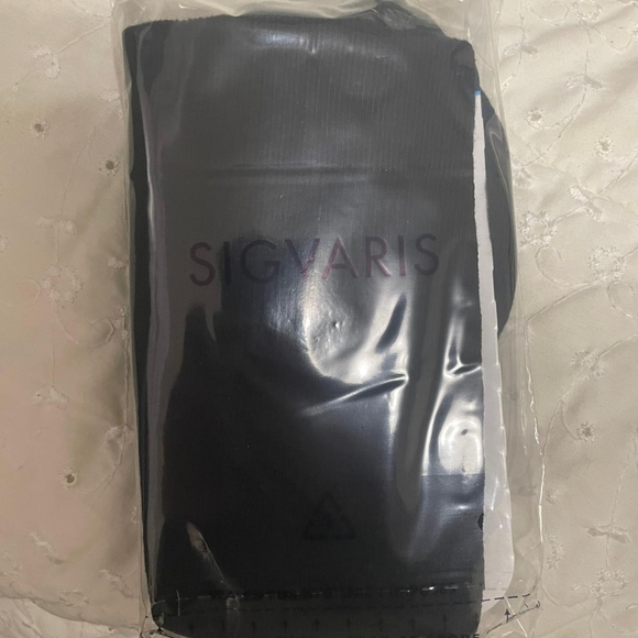 Compression socks - Picture 4 of 5